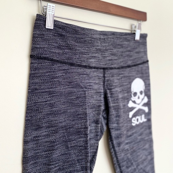 Lululemon x SoulCycle | Wunder Under Crop II *Diamond Jacquard Space Dye - Picture 5 of 13